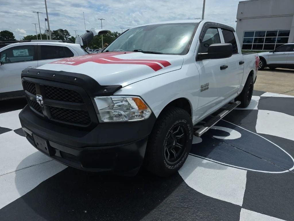 ram ram 1500 pickup 2018 1C6RR6KG0JS322578 image ram ram 1500 pickup 2018 1C6RR6KG0JS322578 image